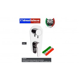 MISCELATORE MONOCOMANDO PER DOCCIA REMER Winner con deviatore a 4 posizioni (4 uscite ed 1 entrata) su piastra unica